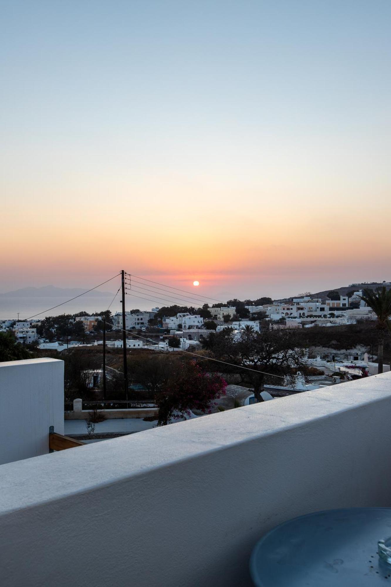 Santorini Villatzio Suites Mesaria Esterno foto